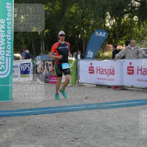 07.09.2025 - 19. Norderstedt Triathlon Zöllner http://msf.ph/oto/8798094 07.09.2025 17:44:29 Ziel 412 meine-sportfotos.de