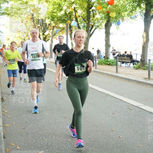 07.09.2025 - BARMER Alsterlauf Yannick Fuchs http://msf.ph/oto/8798124 07.09.2025 11:46:00 Laufen 1233, 1028, 120, 1076, 84 meine-sportfotos.de