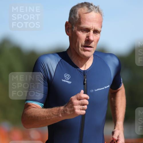07.09.2025 - 19. Norderstedt Triathlon Michael Strokosch http://msf.ph/oto/8798197 07.09.2025 11:57:32 Laufen 837 meine-sportfotos.de