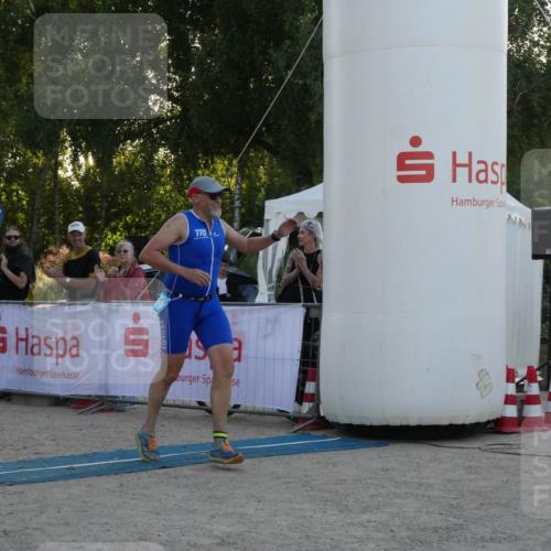 07.09.2025 - 19. Norderstedt Triathlon Zöllner http://msf.ph/oto/8798258 07.09.2025 17:49:52 Ziel 1449 meine-sportfotos.de
