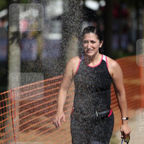 07.09.2025 - 19. Norderstedt Triathlon Michael Strokosch http://msf.ph/oto/8798336 07.09.2025 12:25:16 Laufen 299, 1367, 1380 meine-sportfotos.de