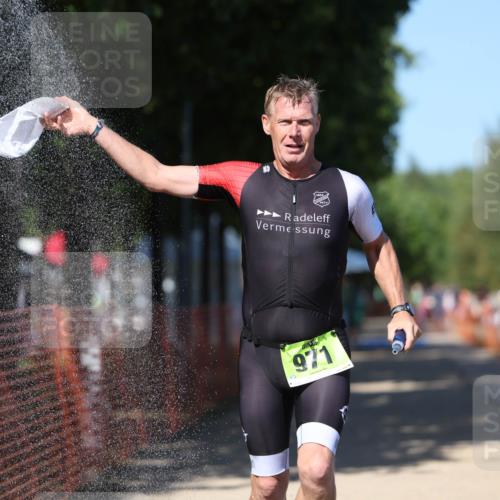 07.09.2025 - 19. Norderstedt Triathlon Michael Strokosch http://msf.ph/oto/8798355 07.09.2025 14:45:20 Laufen 971 meine-sportfotos.de