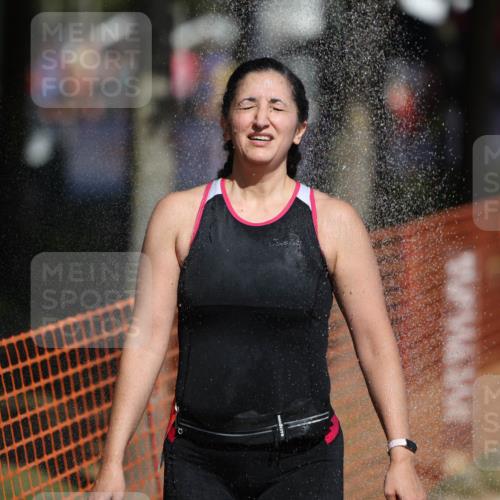 07.09.2025 - 19. Norderstedt Triathlon Michael Strokosch http://msf.ph/oto/8798356 07.09.2025 12:25:17 Laufen 299, 1367, 1380 meine-sportfotos.de