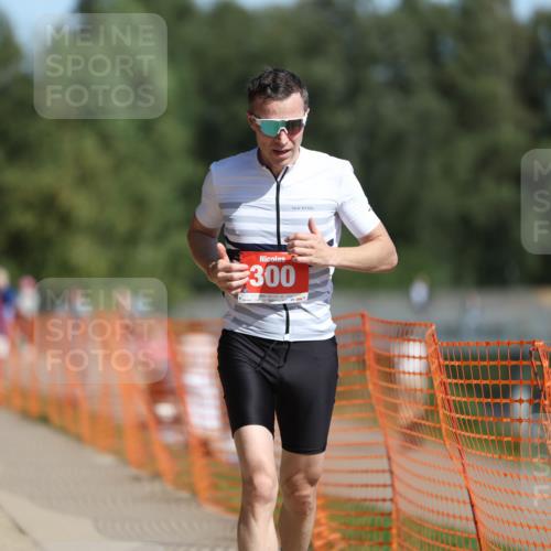 07.09.2025 - 19. Norderstedt Triathlon Michael Strokosch http://msf.ph/oto/8798358 07.09.2025 11:57:52 Laufen 300, 1179, 1186, 1211 meine-sportfotos.de