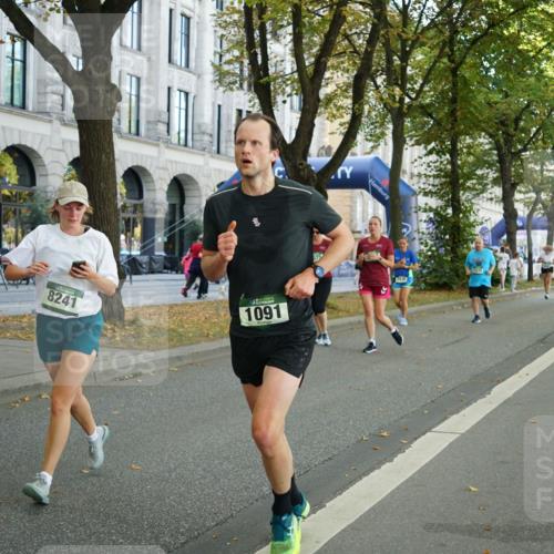07.09.2025 - BARMER Alsterlauf Yannick Fuchs http://msf.ph/oto/8798364 07.09.2025 11:46:16 Laufen 3, 8241, 1091, 7430 meine-sportfotos.de