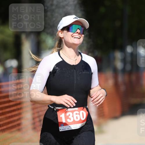 07.09.2025 - 19. Norderstedt Triathlon Michael Strokosch http://msf.ph/oto/8798369 07.09.2025 13:05:22 Laufen 737, 738, 1360 meine-sportfotos.de