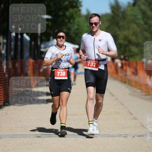 07.09.2025 - 19. Norderstedt Triathlon Michael Strokosch http://msf.ph/oto/8798378 07.09.2025 13:05:24 Laufen 737, 738, 1360 meine-sportfotos.de