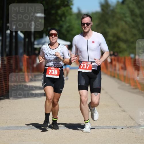 07.09.2025 - 19. Norderstedt Triathlon Michael Strokosch http://msf.ph/oto/8798385 07.09.2025 13:05:24 Laufen 737, 738, 1360 meine-sportfotos.de