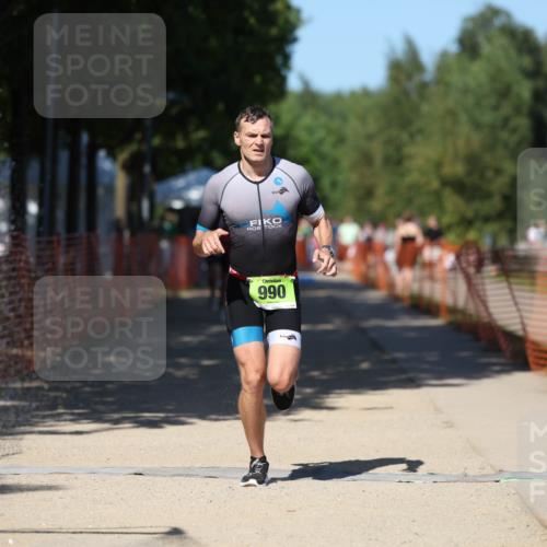 07.09.2025 - 19. Norderstedt Triathlon Michael Strokosch http://msf.ph/oto/8798388 07.09.2025 14:45:43 Laufen 961, 990 meine-sportfotos.de