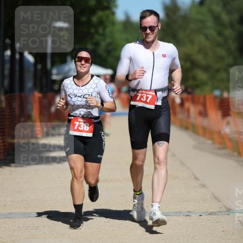 07.09.2025 - 19. Norderstedt Triathlon Michael Strokosch http://msf.ph/oto/8798391 07.09.2025 13:05:24 Laufen 737, 738, 1360 meine-sportfotos.de
