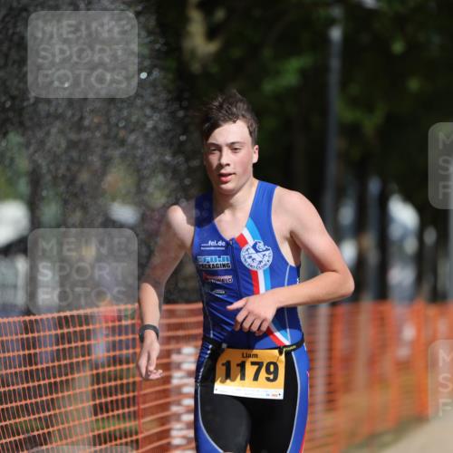 07.09.2025 - 19. Norderstedt Triathlon Michael Strokosch http://msf.ph/oto/8798392 07.09.2025 11:57:54 Laufen 300, 1179, 1211, 1219 meine-sportfotos.de
