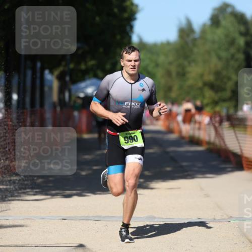 07.09.2025 - 19. Norderstedt Triathlon Michael Strokosch http://msf.ph/oto/8798396 07.09.2025 14:45:44 Laufen 961, 990 meine-sportfotos.de