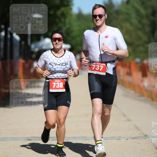 07.09.2025 - 19. Norderstedt Triathlon Michael Strokosch http://msf.ph/oto/8798401 07.09.2025 13:05:25 Laufen 737, 738 meine-sportfotos.de