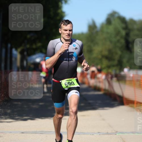07.09.2025 - 19. Norderstedt Triathlon Michael Strokosch http://msf.ph/oto/8798407 07.09.2025 14:45:44 Laufen 961, 990 meine-sportfotos.de