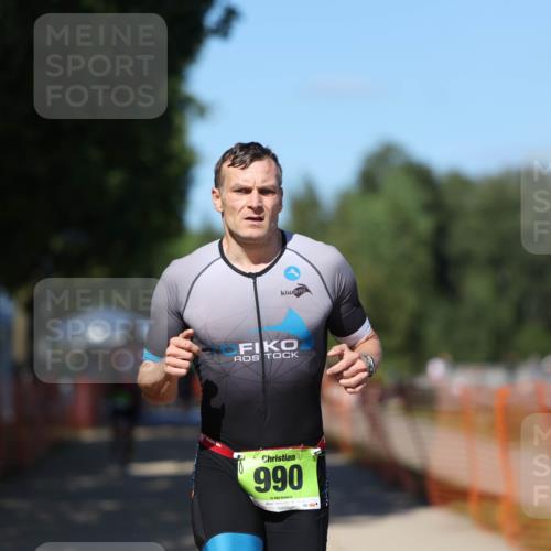 07.09.2025 - 19. Norderstedt Triathlon Michael Strokosch http://msf.ph/oto/8798420 07.09.2025 14:45:45 Laufen 961, 990 meine-sportfotos.de