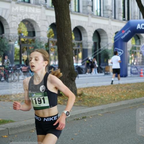 07.09.2025 - BARMER Alsterlauf Yannick Fuchs http://msf.ph/oto/8798474 07.09.2025 11:46:22 Laufen 136, 1191, 21 meine-sportfotos.de