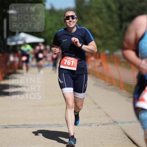 07.09.2025 - 19. Norderstedt Triathlon Michael Strokosch http://msf.ph/oto/8798478 07.09.2025 13:05:38 Laufen 742, 761 meine-sportfotos.de