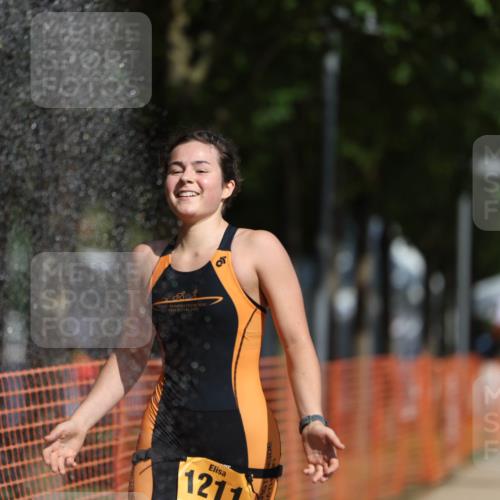 07.09.2025 - 19. Norderstedt Triathlon Michael Strokosch http://msf.ph/oto/8798479 07.09.2025 11:57:57 Laufen 276, 300, 1179, 1211, 1219 meine-sportfotos.de