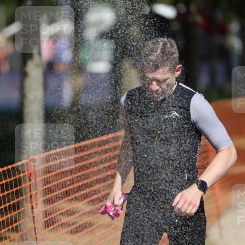07.09.2025 - 19. Norderstedt Triathlon Michael Strokosch http://msf.ph/oto/8798495 07.09.2025 12:25:32 Laufen 136, 727, 793 meine-sportfotos.de