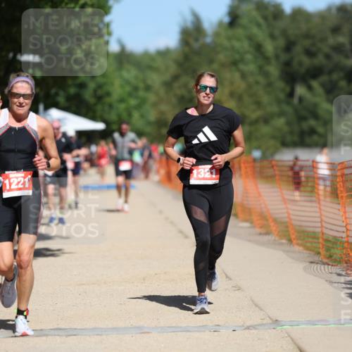 07.09.2025 - 19. Norderstedt Triathlon Michael Strokosch http://msf.ph/oto/8798504 07.09.2025 13:05:49 Laufen 1221, 1237, 1296, 1321 meine-sportfotos.de
