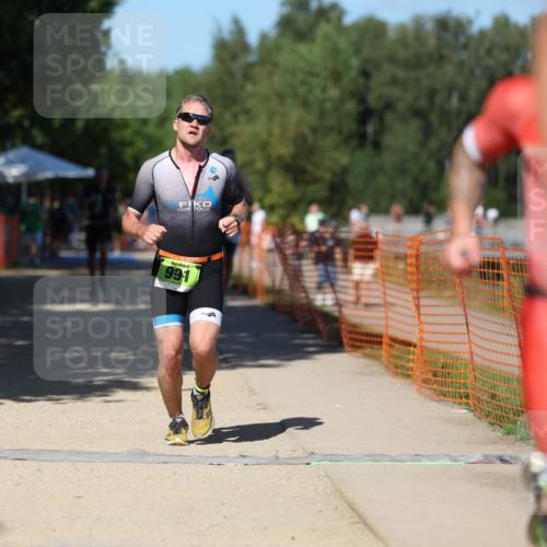 07.09.2025 - 19. Norderstedt Triathlon Michael Strokosch http://msf.ph/oto/8798552 07.09.2025 14:46:07 Laufen 392, 959, 976, 989, 991, 1034 meine-sportfotos.de
