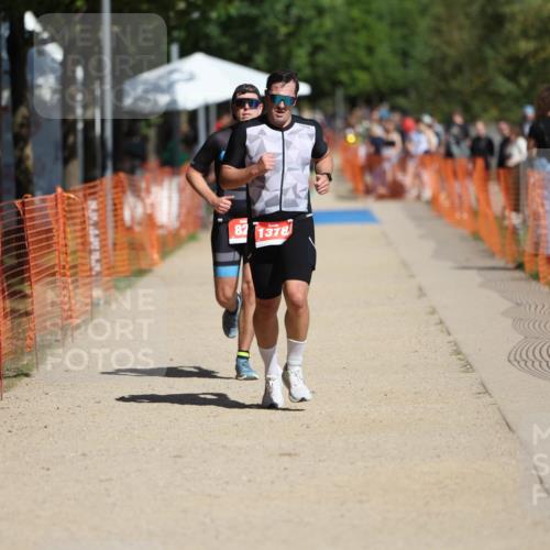 07.09.2025 - 19. Norderstedt Triathlon Michael Strokosch http://msf.ph/oto/8798586 07.09.2025 12:25:46 Laufen 824, 1378 meine-sportfotos.de