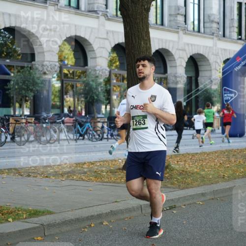 07.09.2025 - BARMER Alsterlauf Yannick Fuchs http://msf.ph/oto/8798591 07.09.2025 11:46:34 Laufen 1263 meine-sportfotos.de