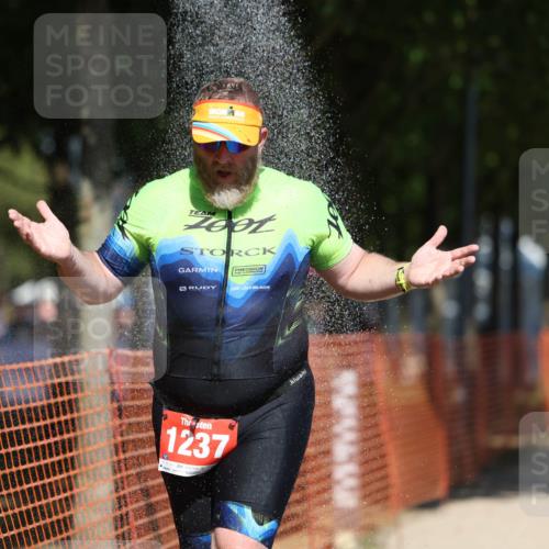 07.09.2025 - 19. Norderstedt Triathlon Michael Strokosch http://msf.ph/oto/8798598 07.09.2025 13:05:53 Laufen 288, 1221, 1237, 1260, 1296, 1321 meine-sportfotos.de