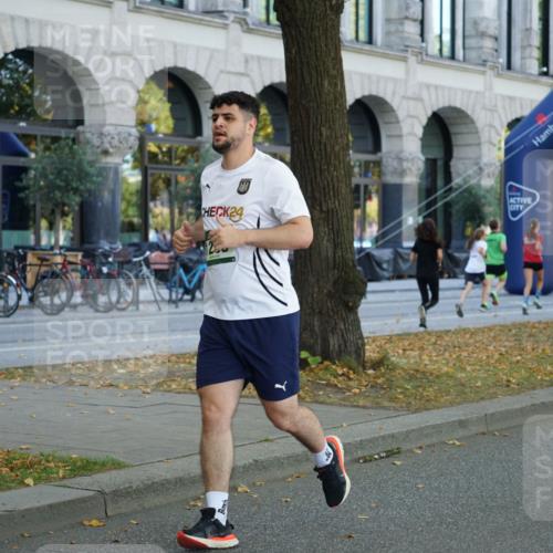 07.09.2025 - BARMER Alsterlauf Yannick Fuchs http://msf.ph/oto/8798600 07.09.2025 11:46:35 Laufen 24 meine-sportfotos.de
