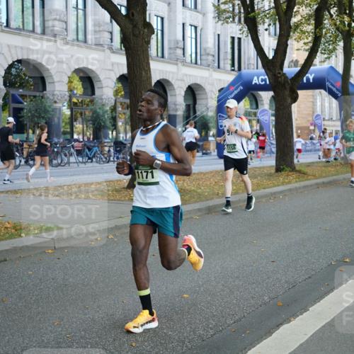 07.09.2025 - BARMER Alsterlauf Yannick Fuchs http://msf.ph/oto/8798607 07.09.2025 11:46:36 Laufen 1171, 1158, 1127, 1472, 1126, 1202 meine-sportfotos.de
