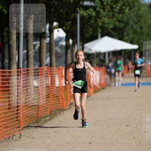 07.09.2025 - 19. Norderstedt Triathlon Michael Strokosch http://msf.ph/oto/8798625 07.09.2025 10:54:56 Laufen 78, 676 meine-sportfotos.de