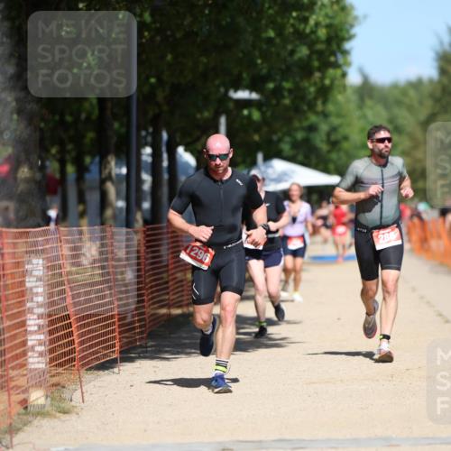 07.09.2025 - 19. Norderstedt Triathlon Michael Strokosch http://msf.ph/oto/8798629 07.09.2025 13:05:55 Laufen 288, 293, 1237, 1260, 1296 meine-sportfotos.de