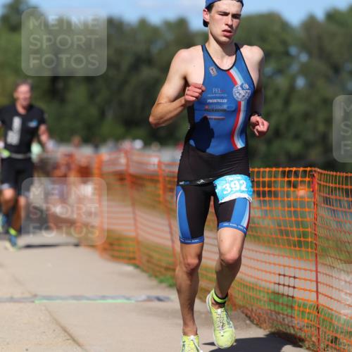 07.09.2025 - 19. Norderstedt Triathlon Michael Strokosch http://msf.ph/oto/8798656 07.09.2025 14:46:13 Laufen 392, 989 meine-sportfotos.de