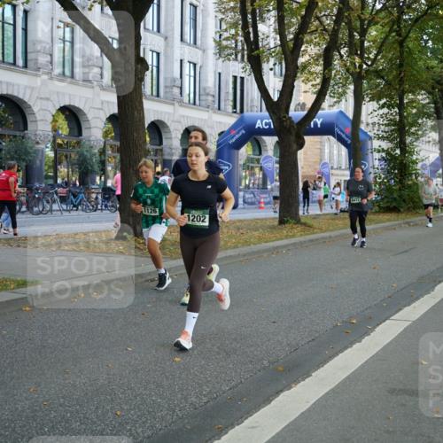 07.09.2025 - BARMER Alsterlauf Yannick Fuchs http://msf.ph/oto/8798669 07.09.2025 11:46:39 Laufen 1126, 1202, 8472 meine-sportfotos.de