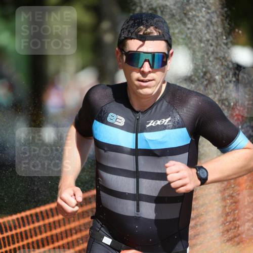 07.09.2025 - 19. Norderstedt Triathlon Michael Strokosch http://msf.ph/oto/8798679 07.09.2025 12:25:52 Laufen 699, 824, 1378 meine-sportfotos.de