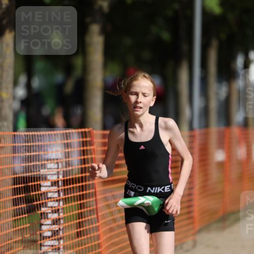 07.09.2025 - 19. Norderstedt Triathlon Michael Strokosch http://msf.ph/oto/8798696 07.09.2025 10:55:00 Laufen 78 meine-sportfotos.de