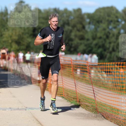 07.09.2025 - 19. Norderstedt Triathlon Michael Strokosch http://msf.ph/oto/8798704 07.09.2025 14:46:15 Laufen 392, 989 meine-sportfotos.de