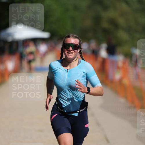 07.09.2025 - 19. Norderstedt Triathlon Michael Strokosch http://msf.ph/oto/8798731 07.09.2025 12:25:59 Laufen 699 meine-sportfotos.de