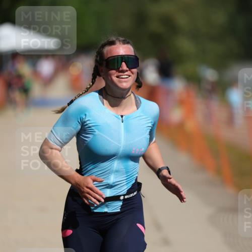 07.09.2025 - 19. Norderstedt Triathlon Michael Strokosch http://msf.ph/oto/8798745 07.09.2025 12:25:59 Laufen 699 meine-sportfotos.de