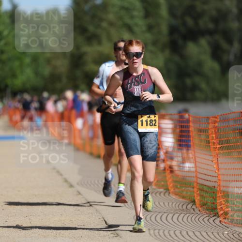 07.09.2025 - 19. Norderstedt Triathlon Michael Strokosch http://msf.ph/oto/8798773 07.09.2025 11:58:24 Laufen 185, 1172, 1182, 1279 meine-sportfotos.de
