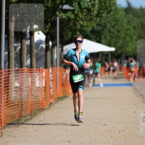 07.09.2025 - 19. Norderstedt Triathlon Michael Strokosch http://msf.ph/oto/8798800 07.09.2025 10:55:06 Laufen 685 meine-sportfotos.de