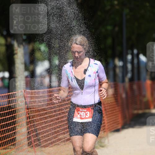 07.09.2025 - 19. Norderstedt Triathlon Michael Strokosch http://msf.ph/oto/8798803 07.09.2025 13:06:03 Laufen 293, 811, 1216, 1260 meine-sportfotos.de