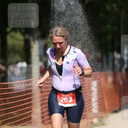 07.09.2025 - 19. Norderstedt Triathlon Michael Strokosch http://msf.ph/oto/8798820 07.09.2025 13:06:04 Laufen 293, 811, 1216, 1260 meine-sportfotos.de