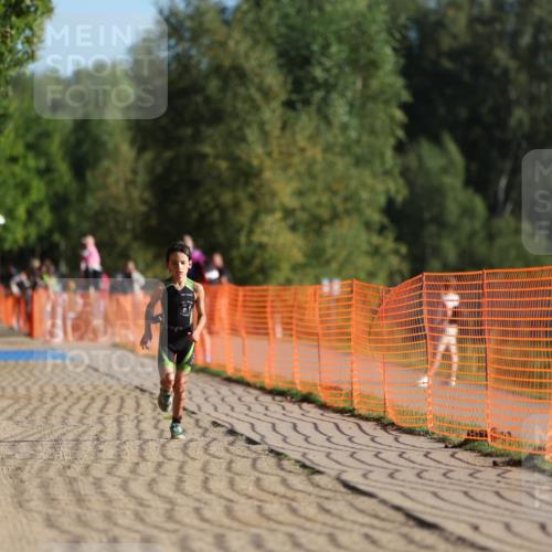 07.09.2025 - 19. Norderstedt Triathlon Michael Strokosch http://msf.ph/oto/8798918 07.09.2025 09:11:54 Laufen 44, 46 meine-sportfotos.de