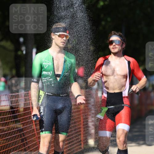 07.09.2025 - 19. Norderstedt Triathlon Michael Strokosch http://msf.ph/oto/8798943 07.09.2025 14:46:56 Laufen 974, 1016 meine-sportfotos.de