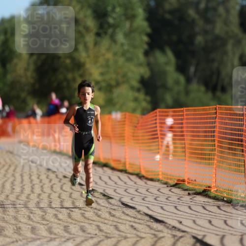 07.09.2025 - 19. Norderstedt Triathlon Michael Strokosch http://msf.ph/oto/8798957 07.09.2025 09:11:57 Laufen 44 meine-sportfotos.de