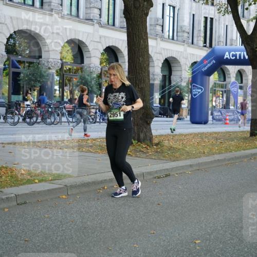 07.09.2025 - BARMER Alsterlauf Yannick Fuchs http://msf.ph/oto/8798988 07.09.2025 11:47:04 Laufen 2951, 1206 meine-sportfotos.de
