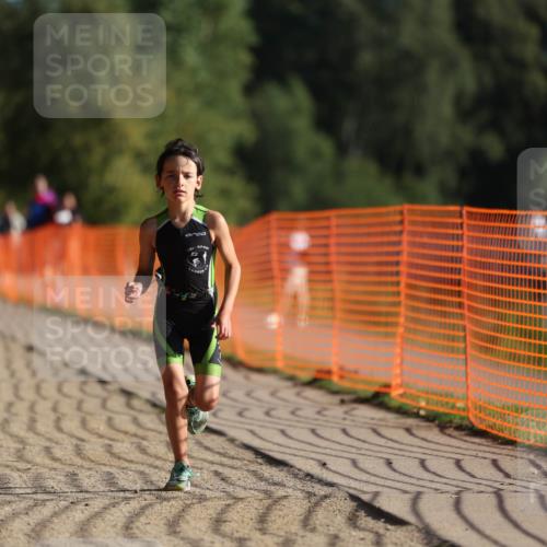 07.09.2025 - 19. Norderstedt Triathlon Michael Strokosch http://msf.ph/oto/8799000 07.09.2025 09:11:58 Laufen 44 meine-sportfotos.de