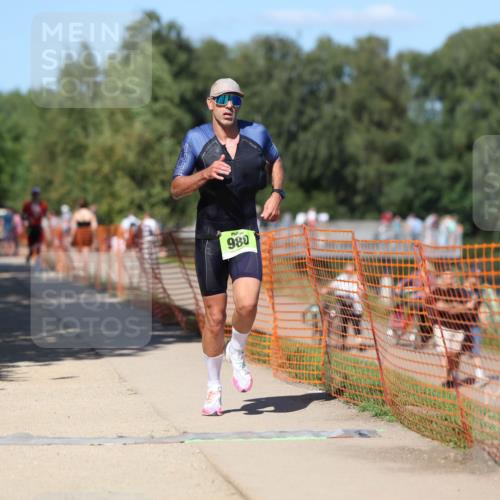 07.09.2025 - 19. Norderstedt Triathlon Michael Strokosch http://msf.ph/oto/8799076 07.09.2025 14:47:10 Laufen 980 meine-sportfotos.de