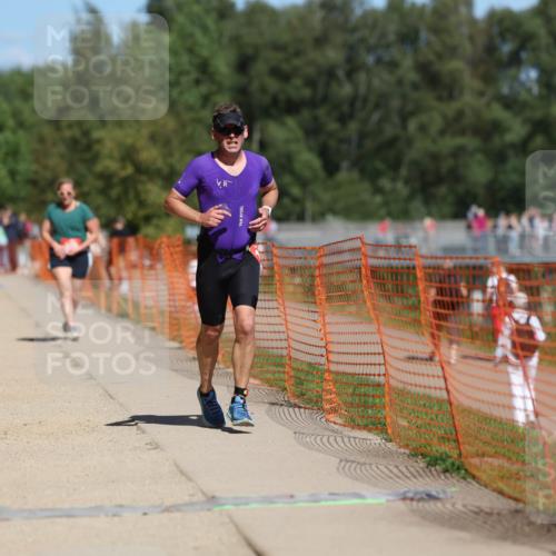 07.09.2025 - 19. Norderstedt Triathlon Michael Strokosch http://msf.ph/oto/8799080 07.09.2025 13:06:30 Laufen 305, 1283 meine-sportfotos.de